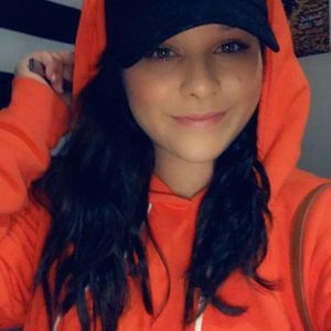 Meet your Posher, Sloan